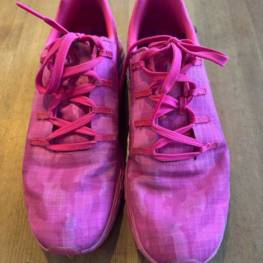 NOBULL Women's Vibrant Pink Athletic Shoes